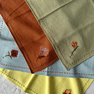 Mix floral embroidered napkin set