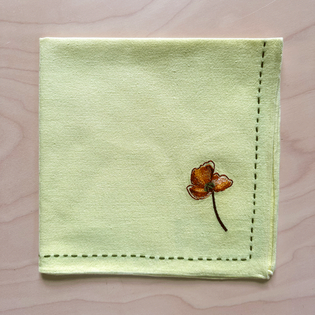 Poppy embroidered yellow napkin set