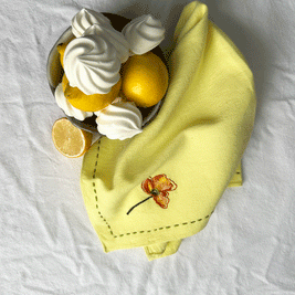 Poppy embroidered yellow napkin set