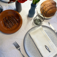 Sardine embroidered napkin set