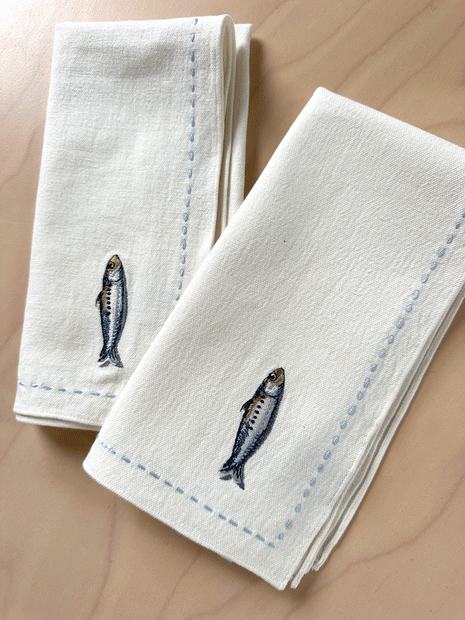 Sardine embroidered napkin set